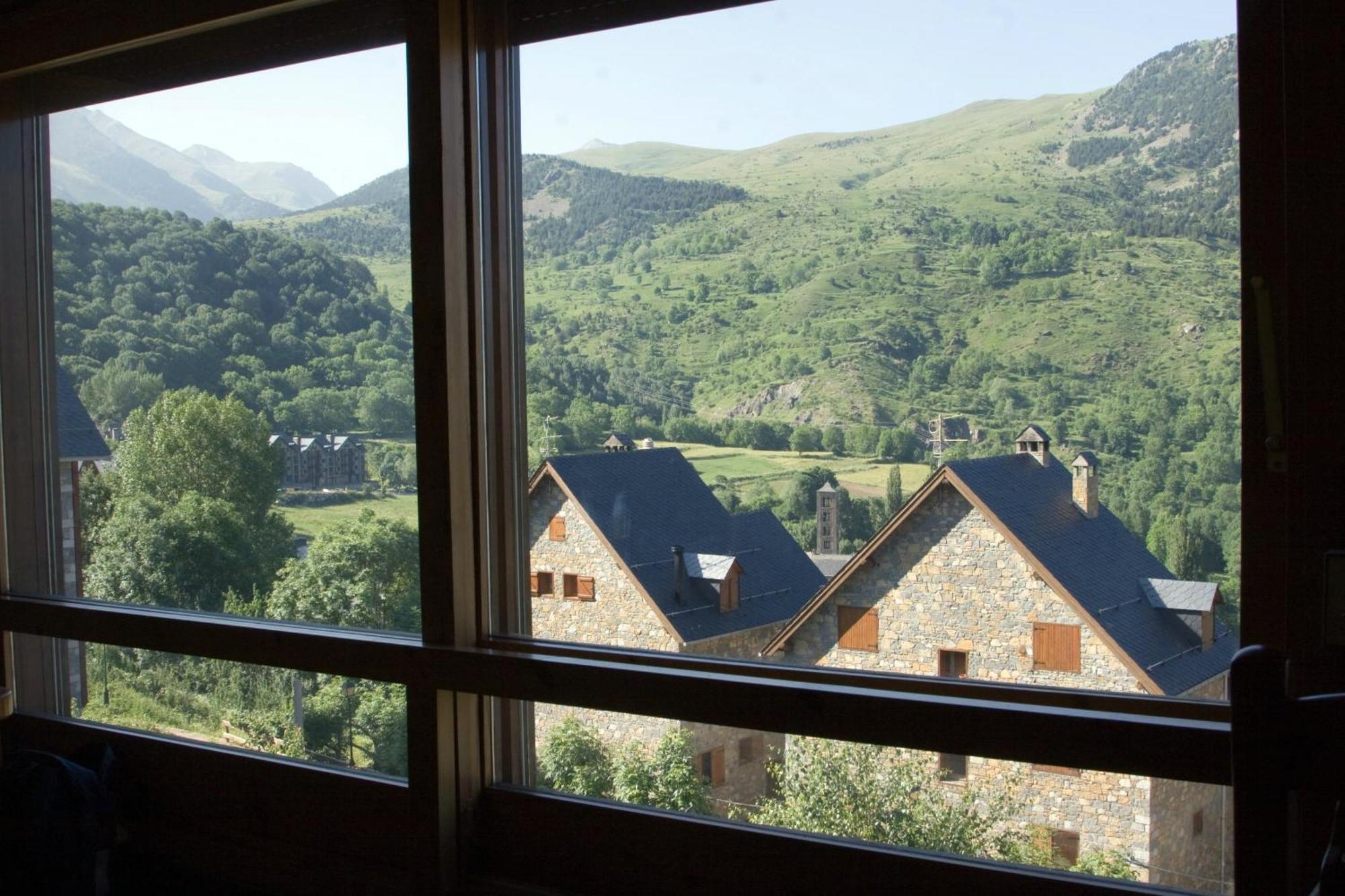 El Xalet De Tauell Hotel Rural Eksteriør bilde