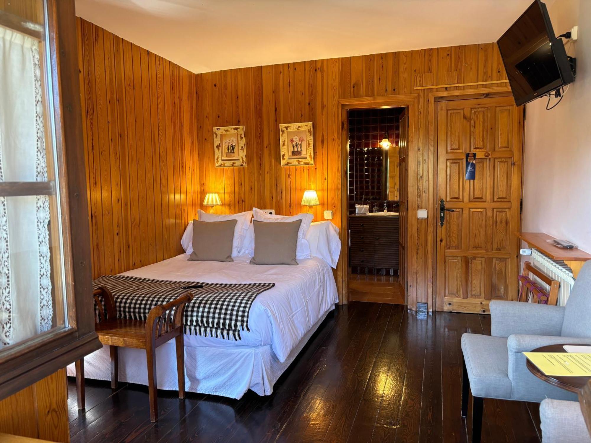 El Xalet De Tauell Hotel Rural Eksteriør bilde
