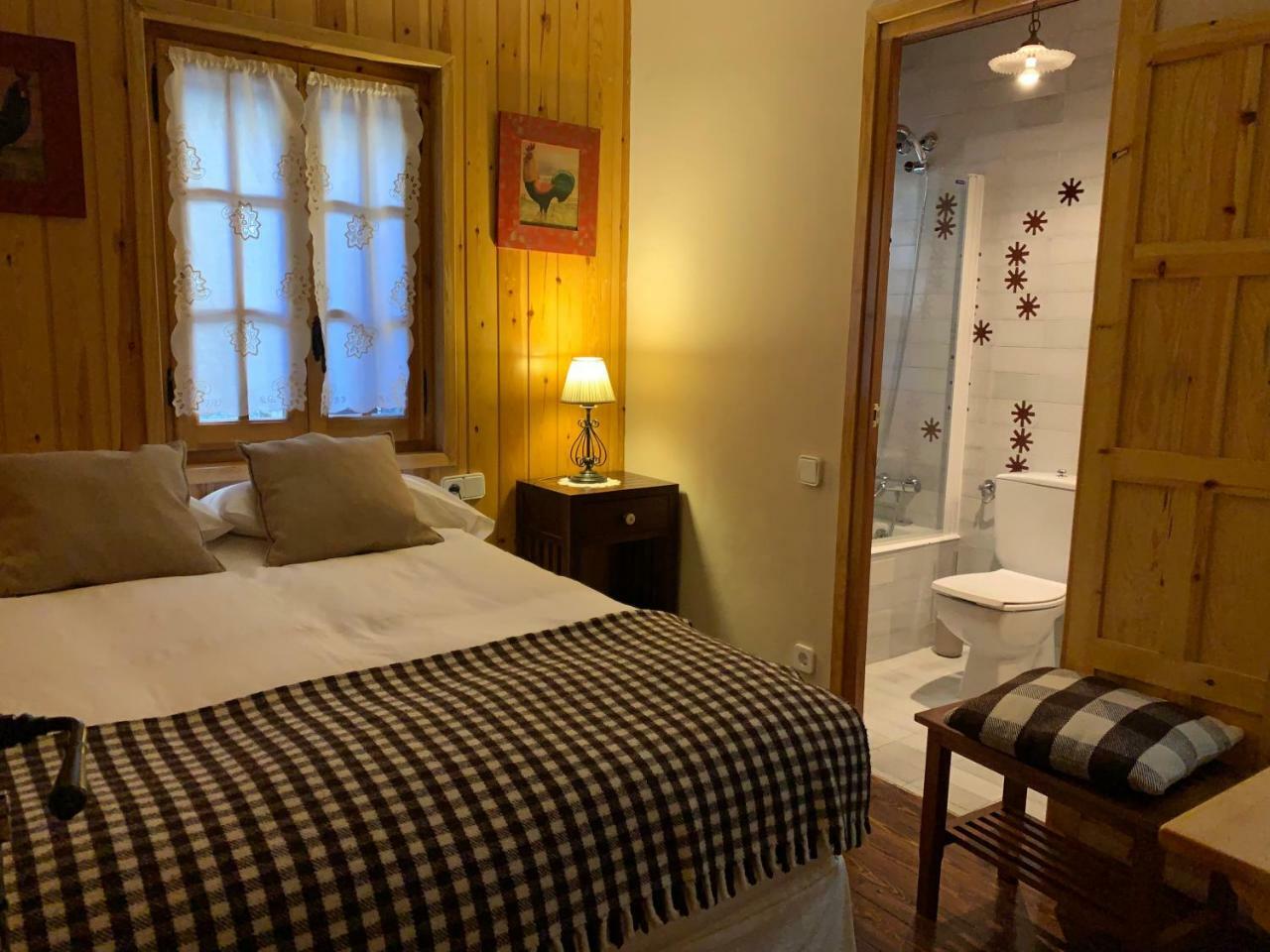 El Xalet De Tauell Hotel Rural Eksteriør bilde